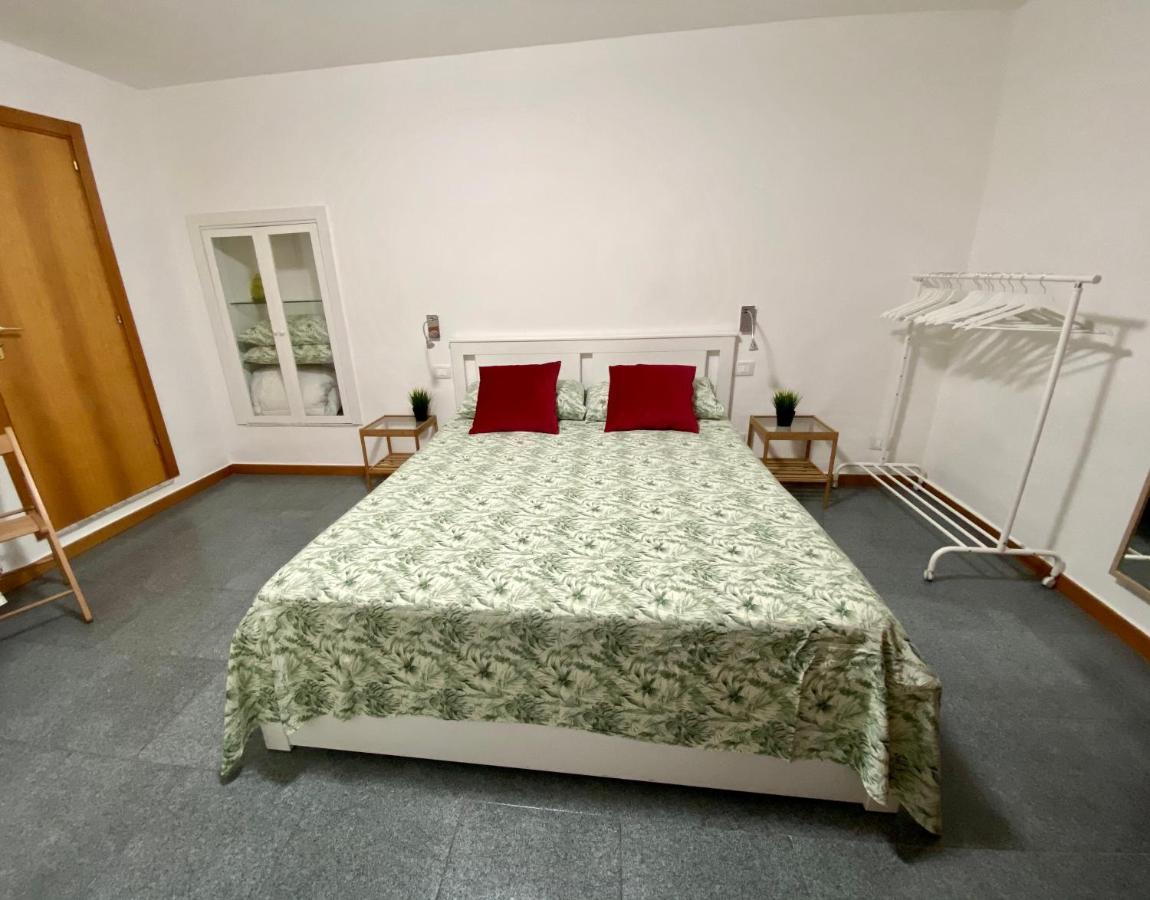 Pisani Apartment Bari Exterior foto